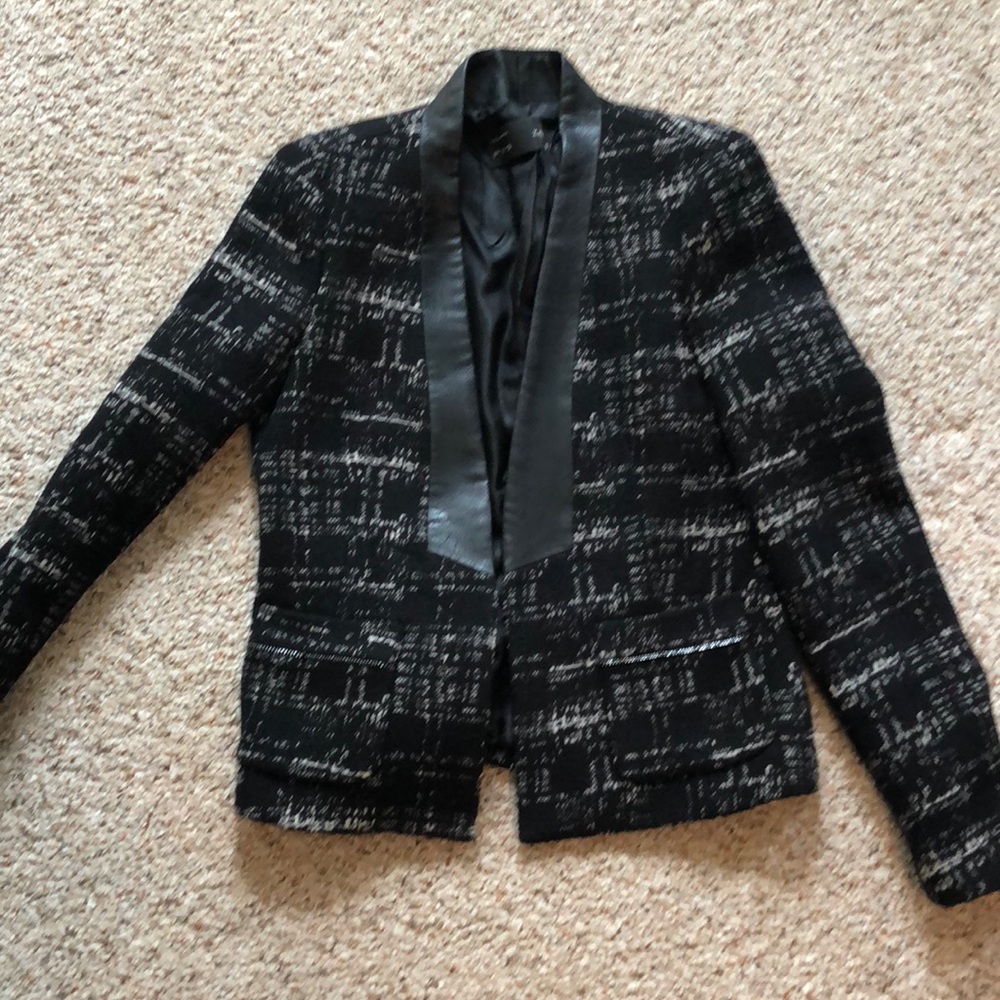 Zara basic tweed blazer